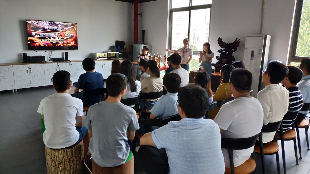 MG不朽情緣物里2018年第二屆銷售業績PK大賽總結暨頒獎典禮順利舉行