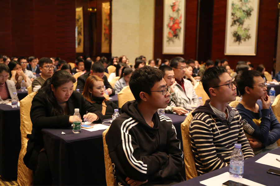 MG不朽情緣物里2019年年會(huì)盛典圓滿結(jié)束!